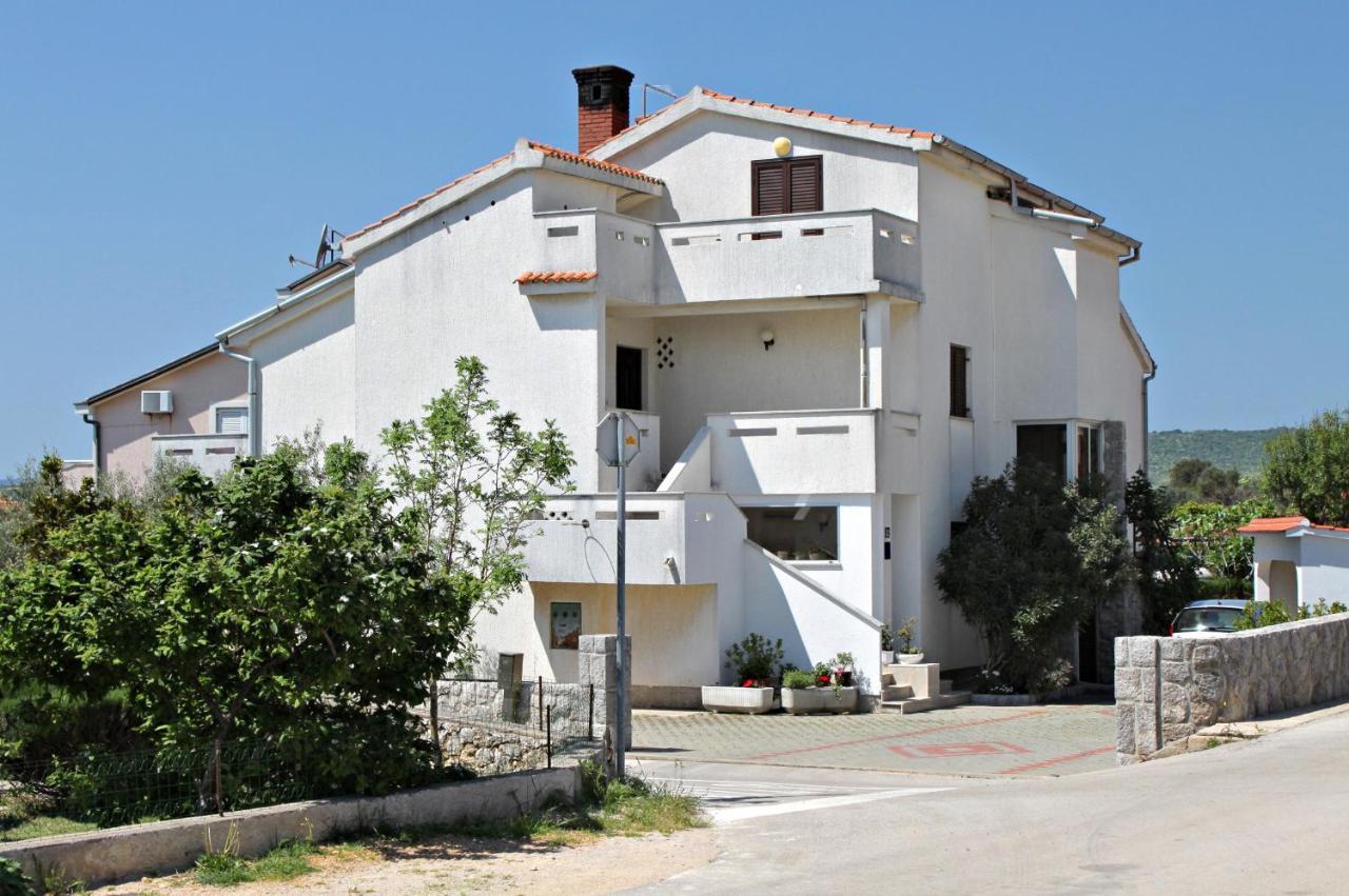 Apartments And Rooms With Parking Space Krk - 5294 Крк Экстерьер фото