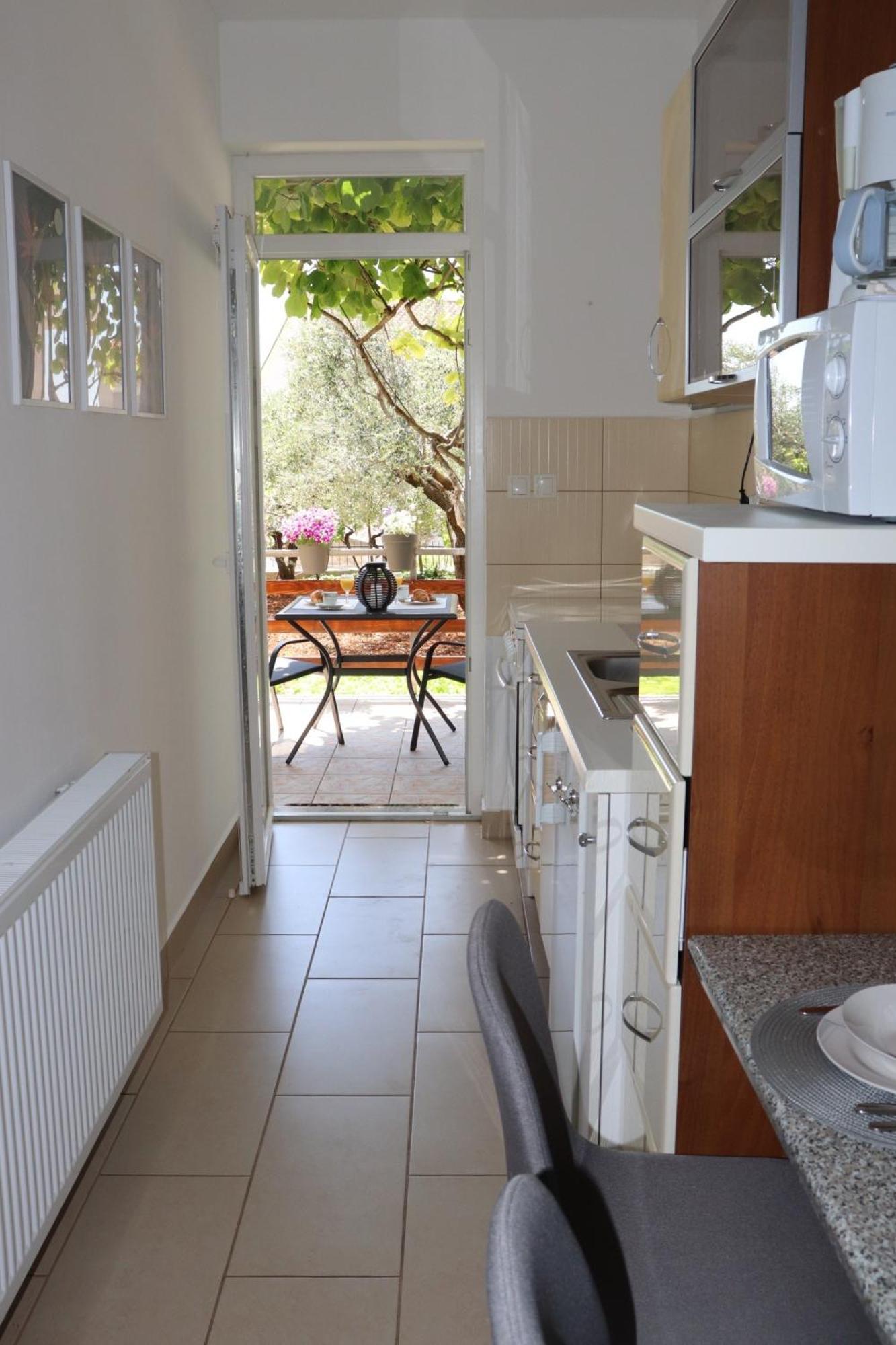 Apartments And Rooms With Parking Space Krk - 5294 Крк Номер фото